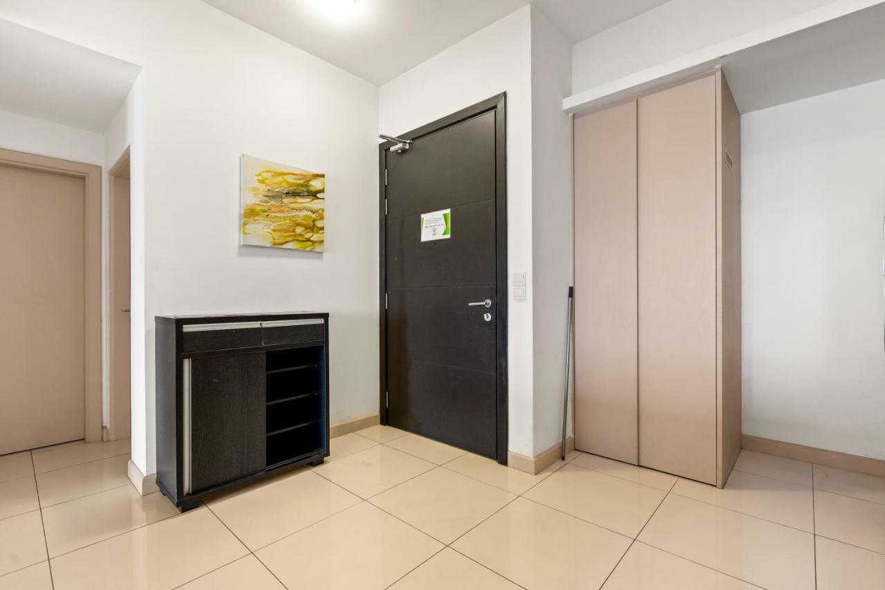 Apartment Shower
